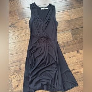 Leon Max Elegant Black Sleeveless Dress